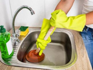 9 façons de déboucher une canalisation d'évier de cuisine